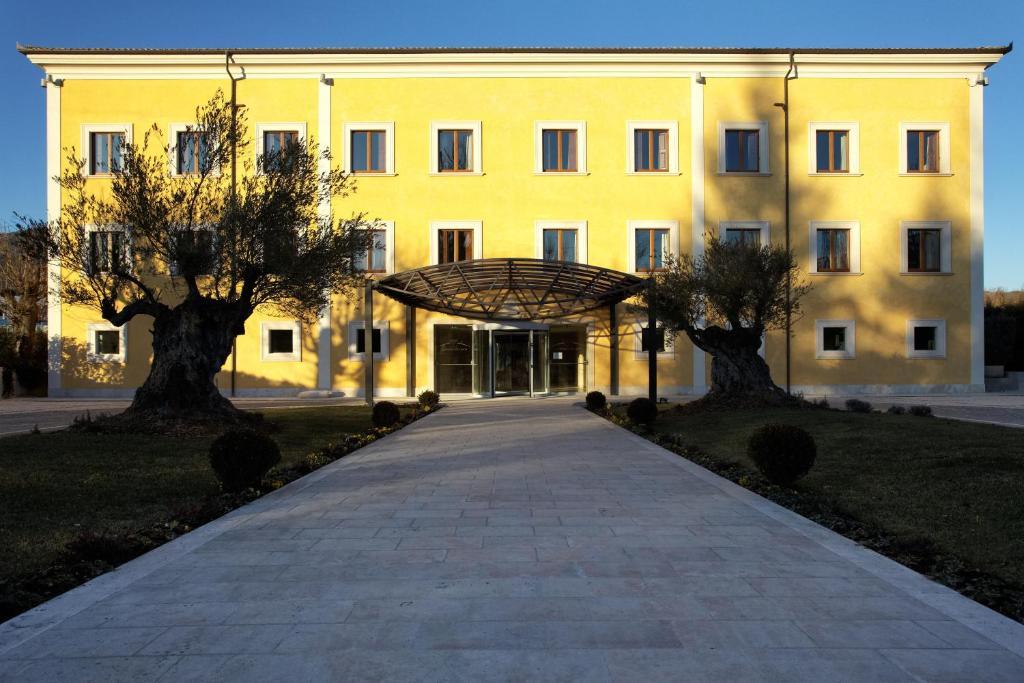 La Dimora Del Baco Hotel Л'Акуила Экстерьер фото